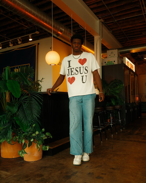 I LOVE JESUS <3 U CROPPED TEE