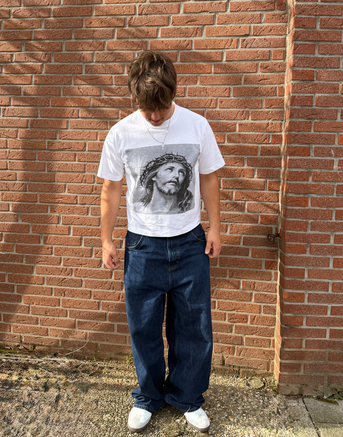 Jesus Crown of Thorns Boxy Heavyweight Tee